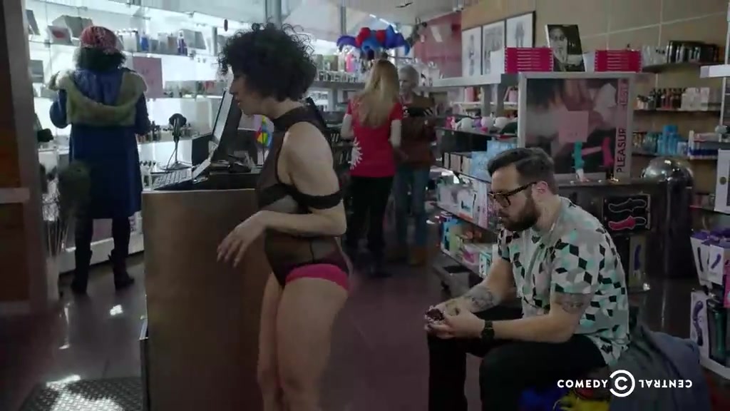 Ilana Glazer S Dorky Sexy Broad City Plot Film Nackt MoviesSexScenes