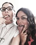Rosario Dawson poses nude on instagram