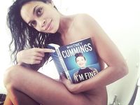 Rosario Dawson poses nude on instagram