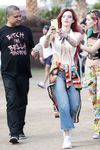 Bella Thorne strips topless