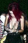 Bella Thorne naked and sexy photo collection