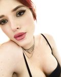 Bella Thorne naked and sexy photo collection