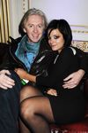 Lily Allen upskirt and sexy ass pics
