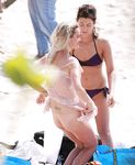 Laeticia Hallyday showing off nude boobs and pussy