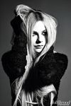 Avril Lavigne oops and nude pics