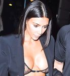 Kim Kardashian goes totally naked