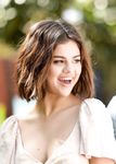 Selena Gomez flashes nipples and nude body