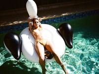 Caitlin Stasey hairy pussy and sexy nude ass