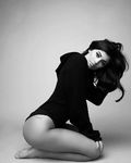 Kylie Jenner shows off big nude boobs