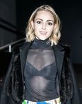 AnnaSophia Robb sexy