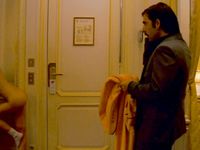 Natalie Portman naked