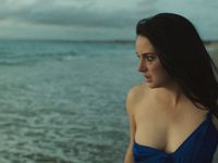 Shailene Woodley sexy