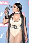 Nicki Minaj shamefull nip-slip and topless pics
