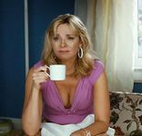 Kim Cattrall sexy