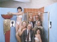 Kim Cattrall panties exposed