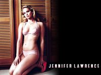 Jennifer Lawrence panties exposed