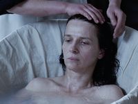 Juliette Binoche nude