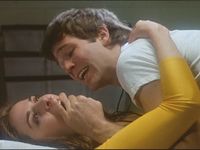 Kim Cattrall sex scene