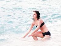 Natalie Portman bikini