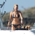 Jennifer Lawrence bikini
