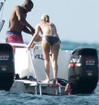 Jennifer Lawrence bikini