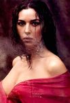 Monica Bellucci sexy
