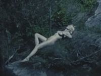 Kirsten Dunst upskirt