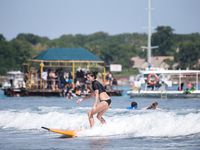 Vanessa Anne Hudgens sexy