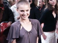 Natalie Portman nipples