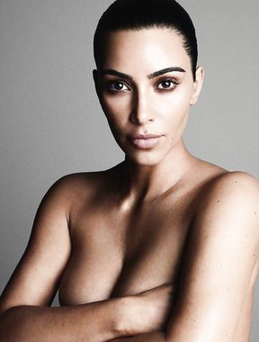 Kim Kardashian shows tits and pussy