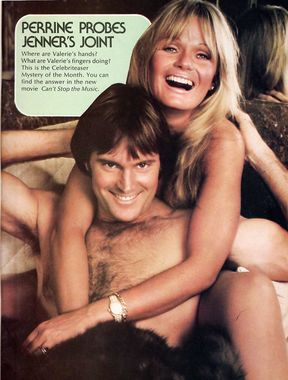 Valerie Perrine shows naked boobs