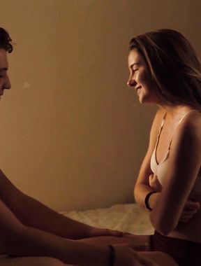 Shailene Woodleyi sex scene