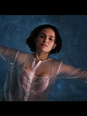 Natalie Portman sexy