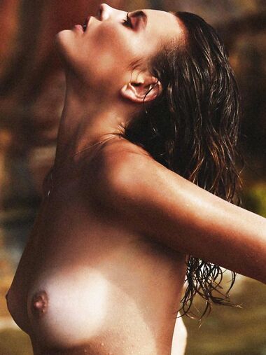 Montana Cox nude & sexy