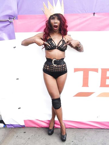 Sinitta unseen nude and pussy pics