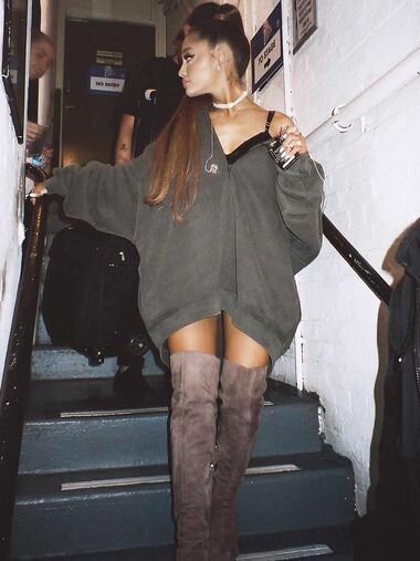 Ariana Grande goes nude and topless