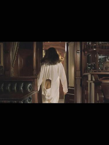 Salma Hayek ultimate milf goes fully naked