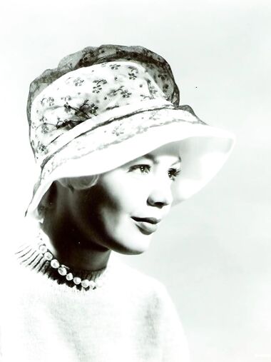 Sandra Dee wears sexy hat