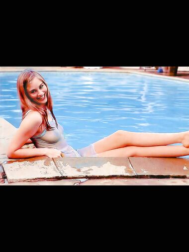 Cybill Shepherd naked breasts exposed