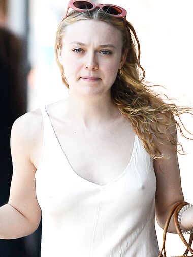 Dakota Fanning nipples