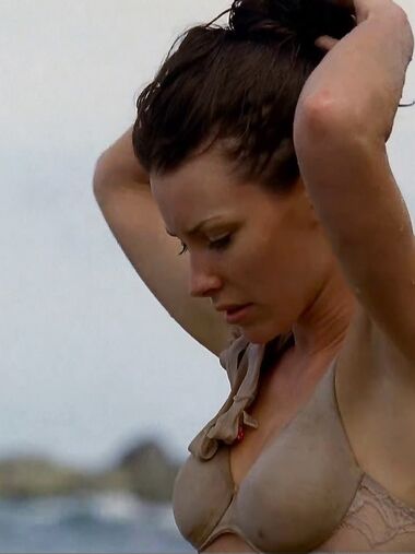 Evangeline Lilly on the beach in bikini Photo