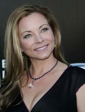 Theresa Russell