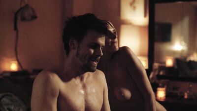 Eliza Coupe nude – Casual s01e06 (2015)