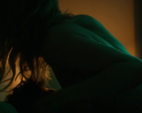 Eliza Taylor nude – The November Man (2014)