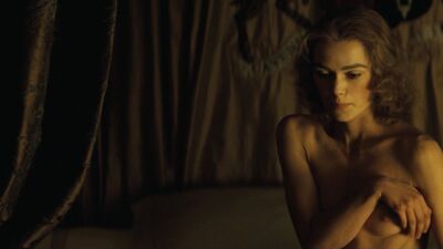 Keira Knightley, Hayley Atwell – The Duchess (2008)