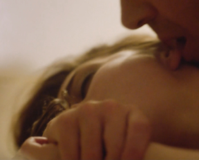 Hayley Atwell sex scene – Falcon s01e02 (2012)