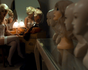 Olivia Thirlby - White Orchid (2018)