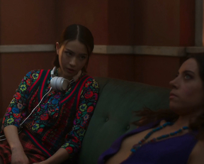 Aubrey Plaza, Dan Cathcart, Margaux Brooke - Legion s03e01 (2019)