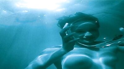 Chulpan Khamatova naked – Tuvalu (1999)