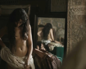 Cecilia Gomez, etc - La Peste s01e01 (2018)